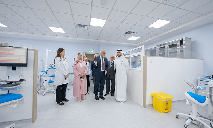 In Sharjah, Sultan Bin Ahmed Establishes Dental Clinics for Master's Students