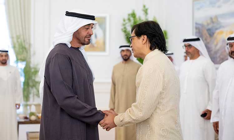 Interior Secretary of the Philippines is Received by UAE President