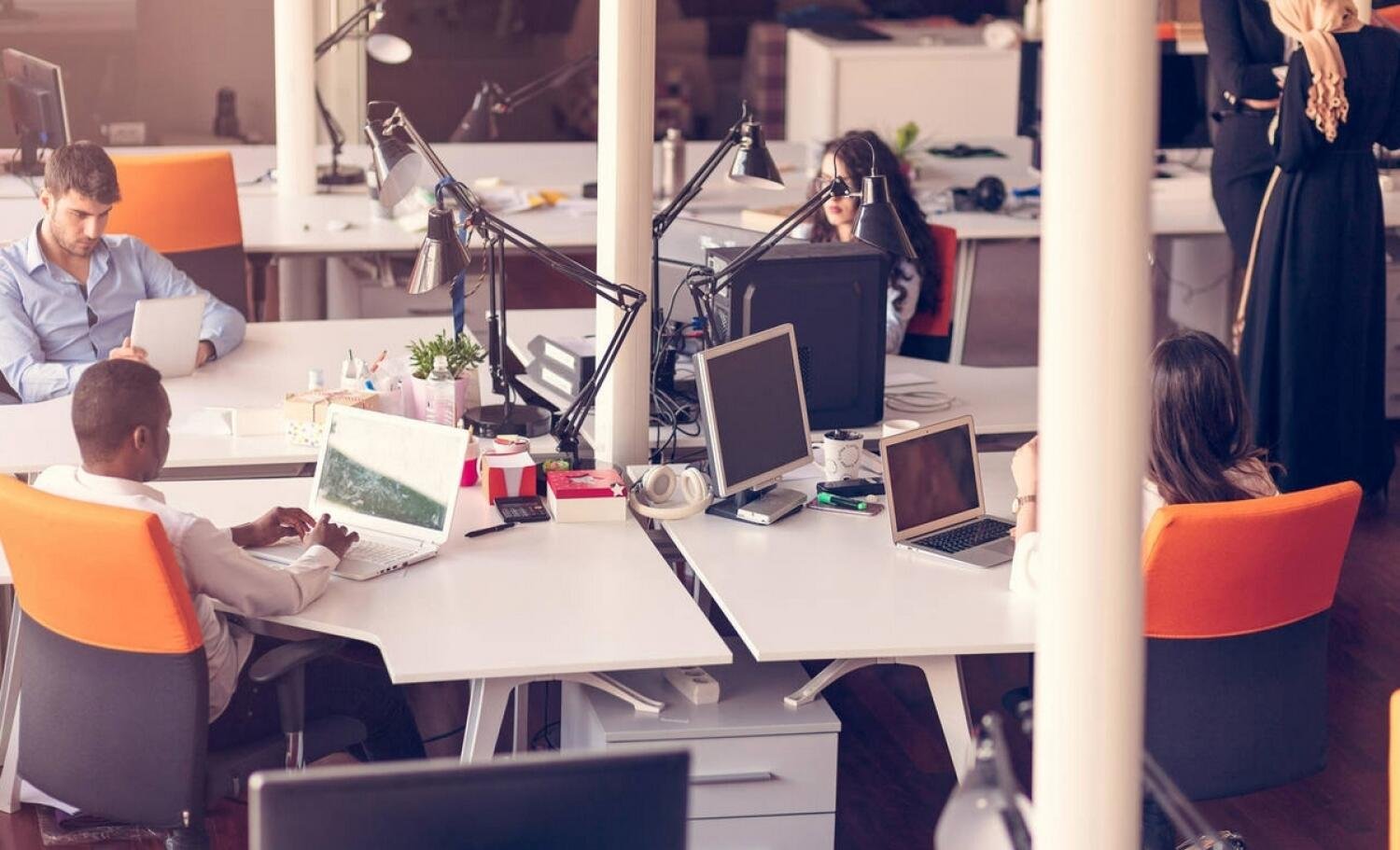 UAE: Young Workers who Fear Money Won’t last Beyond Retirement’ turn to Cryptocurrency and side Projects