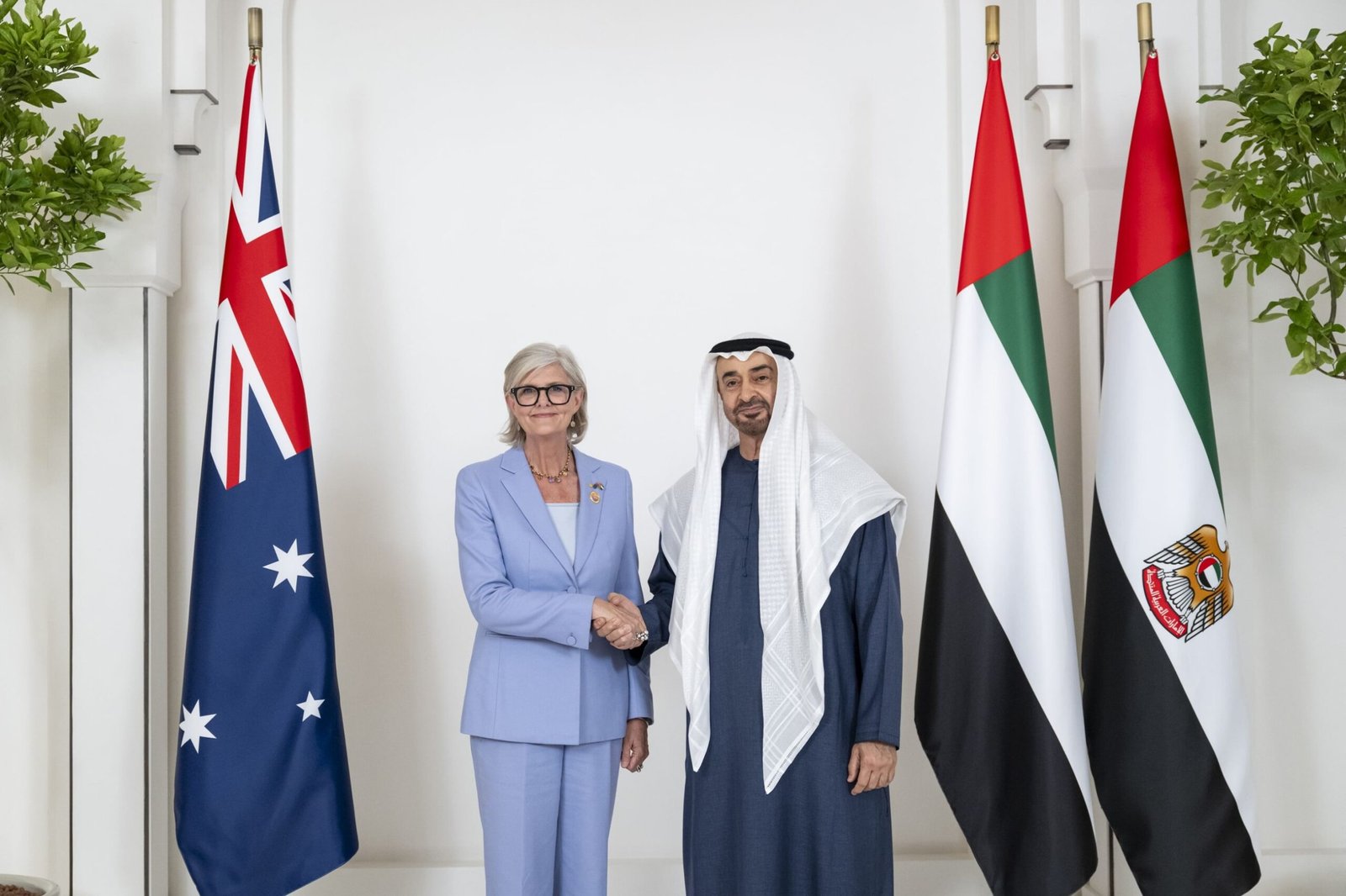 The President of the UAE and the Governor General of Australia Look at ways to Strengthen their Relationship