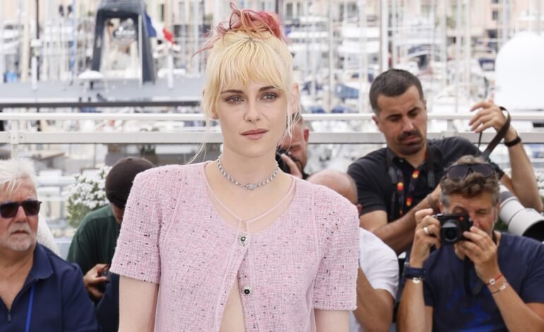 Stewart Feels like a Proud Mom After Making her Directing Debut