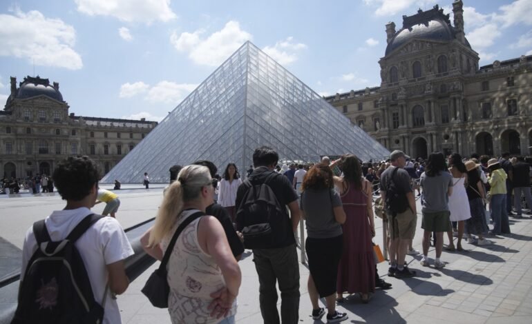 The Louvre, The most Visited Museum in the World, Closes to Mass Tourists