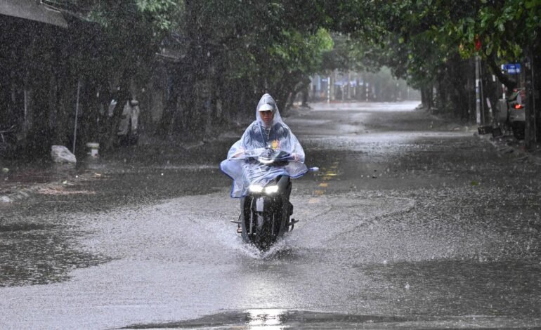 As Typhoon Kajiki Gets Stronger, Vietnam Evacuates More than 586,000 People