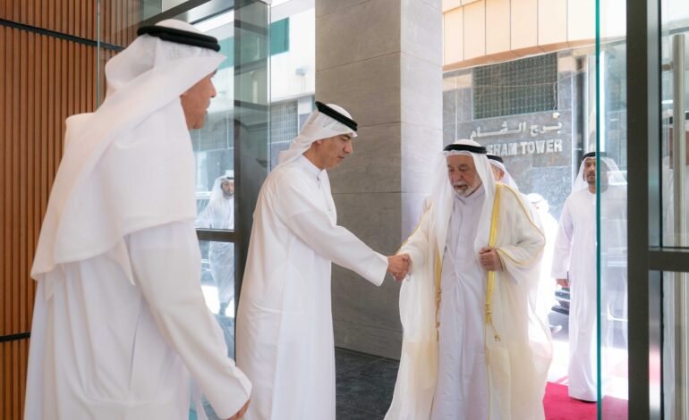 Sheikh Sultan Inaugurates The New Offices of the Theatrical Association in the Al Taawun Neighborhood of Sharjah