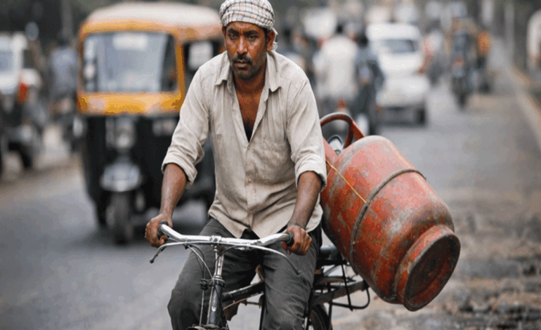 As The Iran War Disrupts Gas Supplies, Indian Businesses are Under Pressure