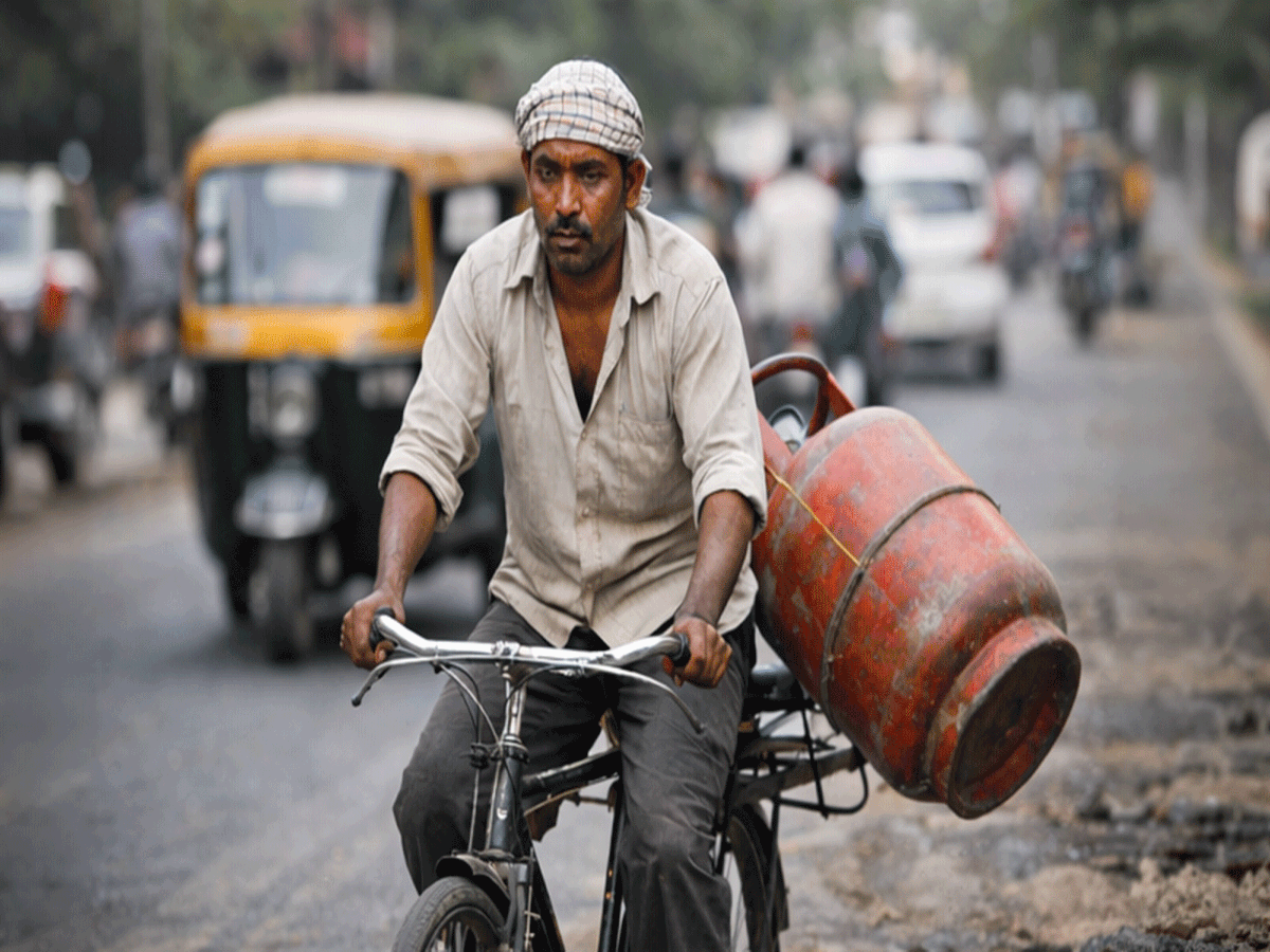 As The Iran War Disrupts Gas Supplies, Indian Businesses are Under Pressure