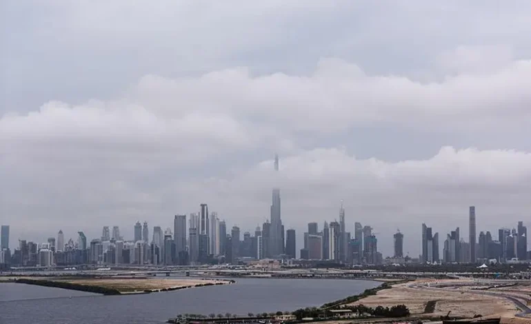 NCM Forecasts Partly Overcast Weather with Rain Chances in Portions of UAE