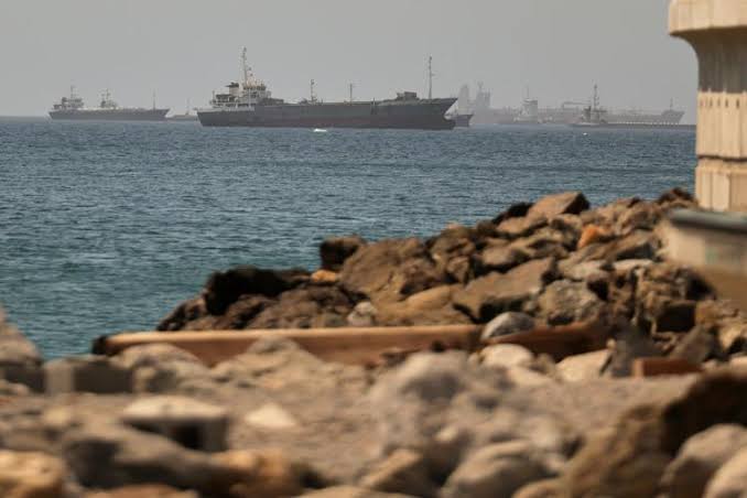 Iran Claims the First Pact to Settle the War with the US Includes Israel Withdrawing from Lebanon