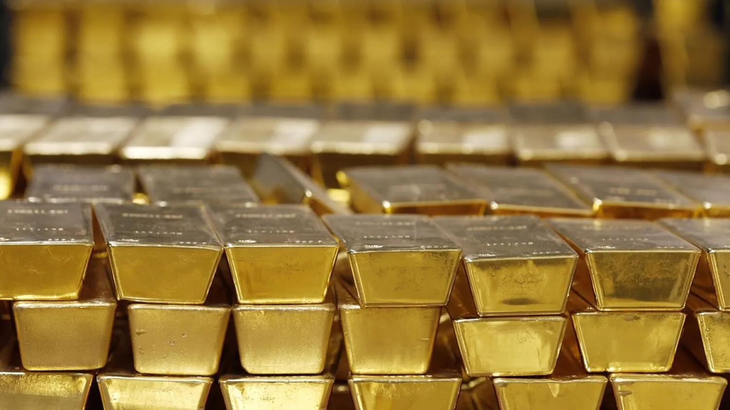 Uncertain US Financial Situation is a Gold-Boomer